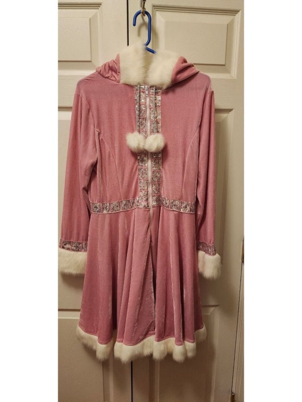 Women Wishcraft Pink White Velour Enchanting Eskimo Costume Dress Size 12/14